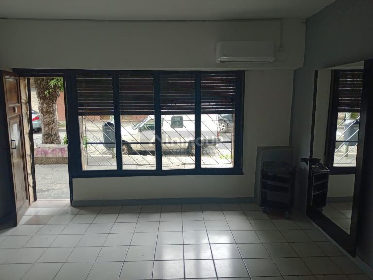 Local Comercial en Alquiler en Villa Devoto, Capital Federal