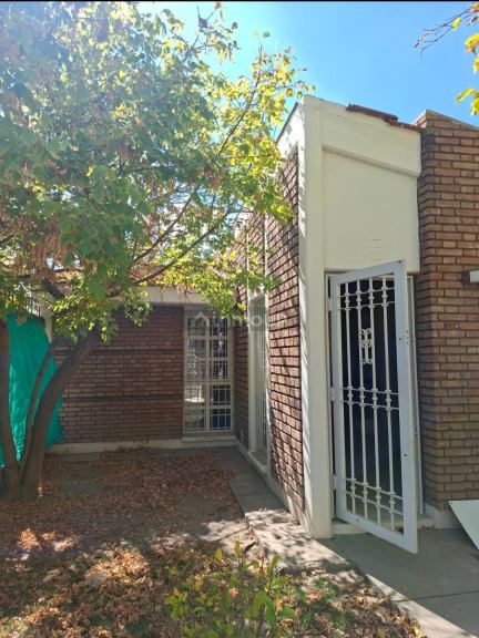 Casa en Alquiler en Godoy Cruz, Mendoza