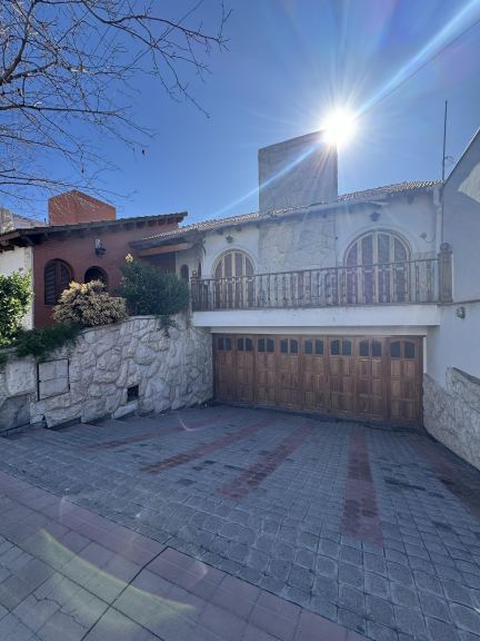 Casa en Venta en Guaymallen, Mendoza