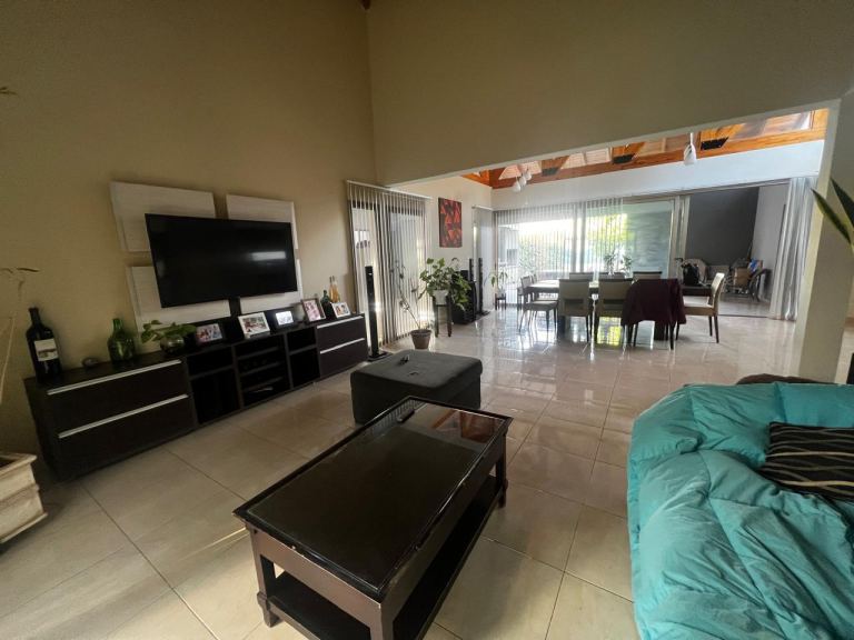 Casa en Venta en Maipu, Mendoza