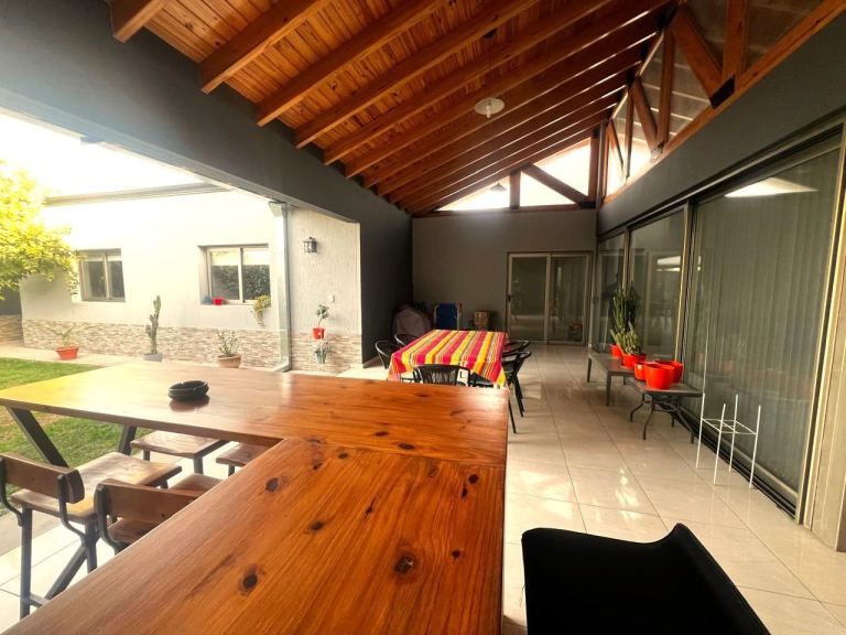 Casa en Venta en Maipu, Mendoza