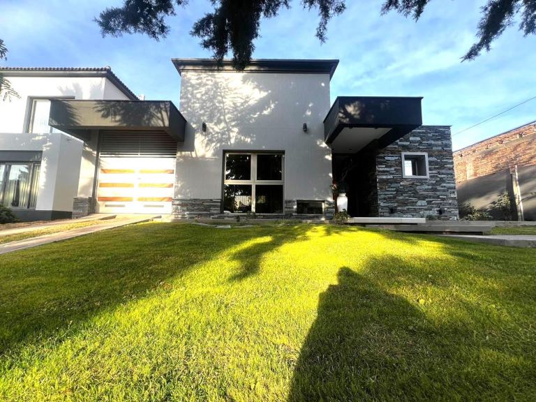 Casa en Venta en Maipu, Mendoza