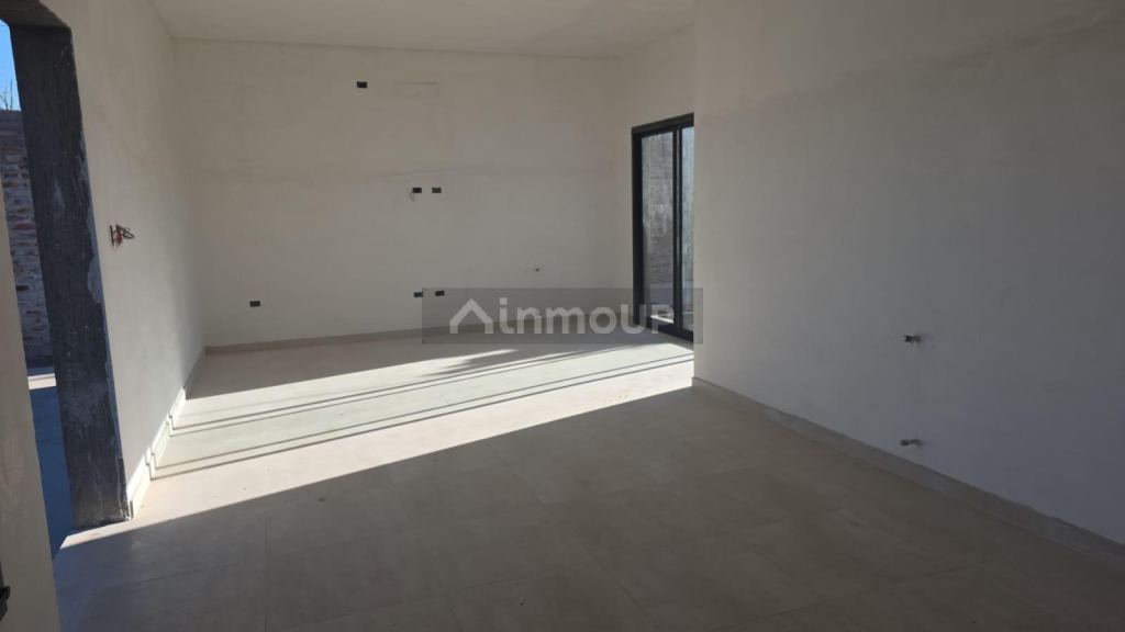 Casa en Venta en Guaymallen, Mendoza - USD 170.000 | Inmoup - 8