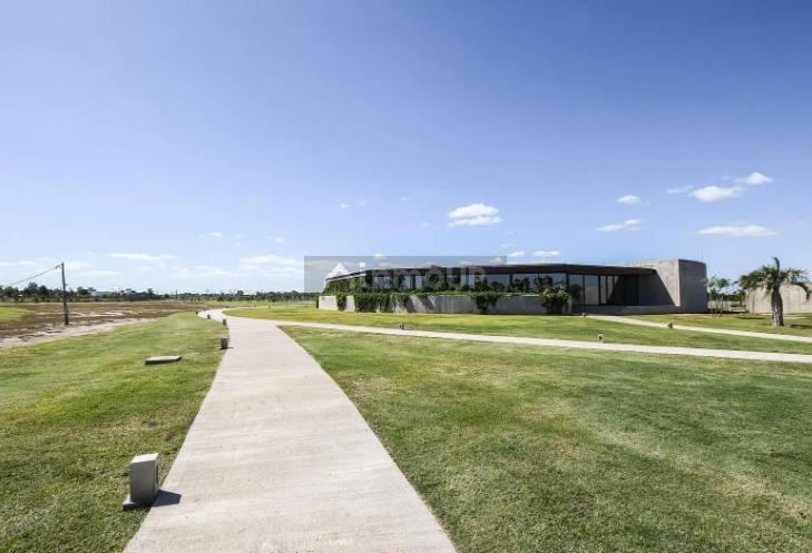 Terreno en Venta en Funes, Santa Fe