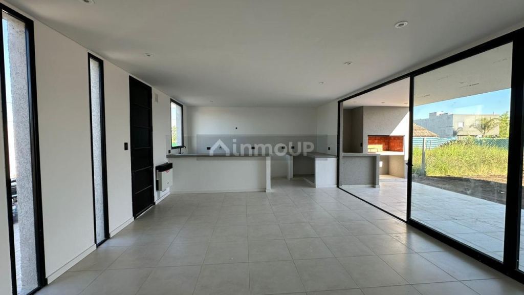 Casa en Venta en Roldán, Santa Fe