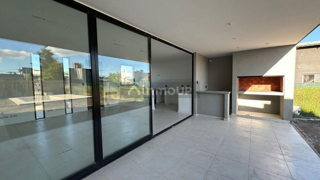 Casa en Venta en Roldán, Santa Fe