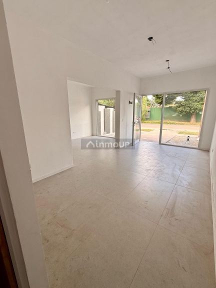Local Comercial en Alquiler en Funes, Santa Fe