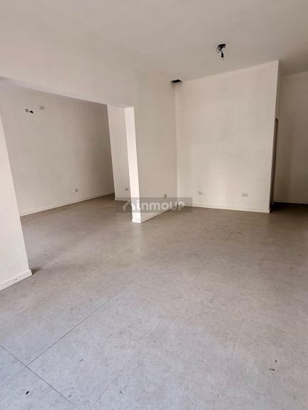 Local Comercial en Alquiler en Funes, Santa Fe