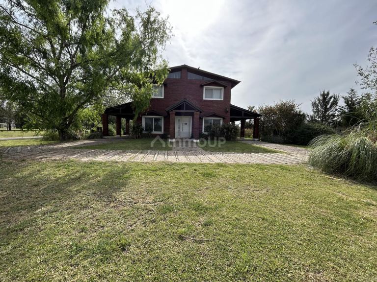 Casa en Venta en Roldán, Santa Fe