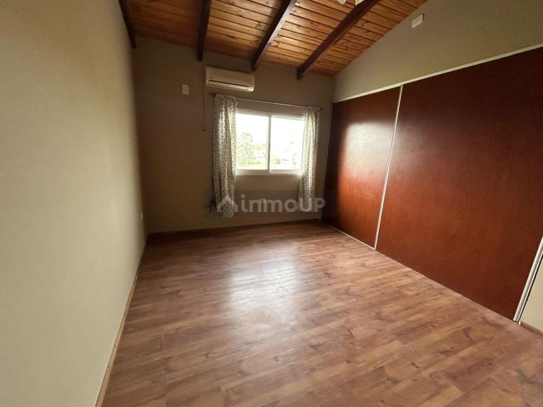 Casa en Venta en Roldán, Santa Fe