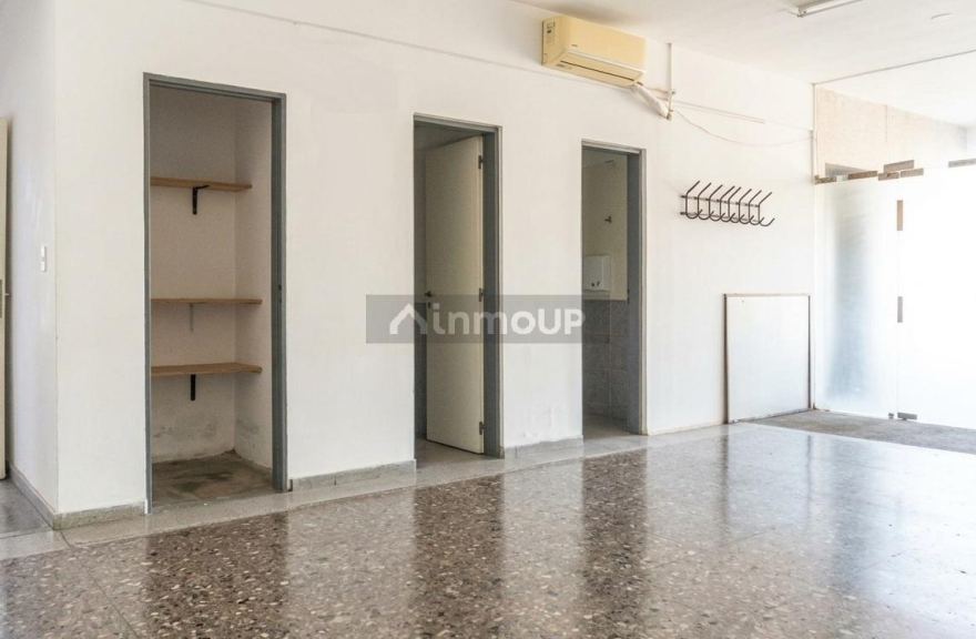 Local Comercial en Venta en Rosario, Santa Fe - USD 189.000 | Inmoup - 9