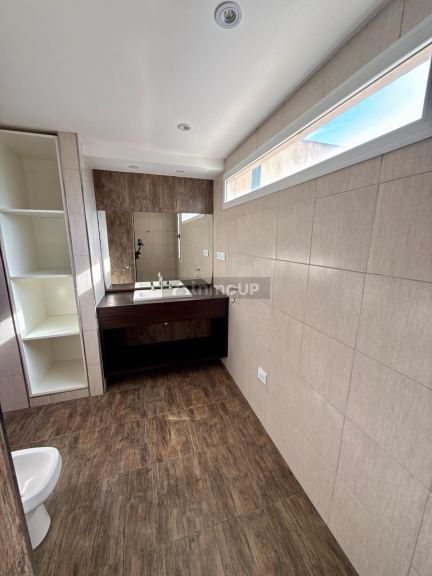 Casa en Venta en Funes, Santa Fe - USD 175.000 | Inmoup - 33
