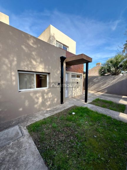 Casa en Venta en Funes, Santa Fe - USD 175.000 | Inmoup - 38