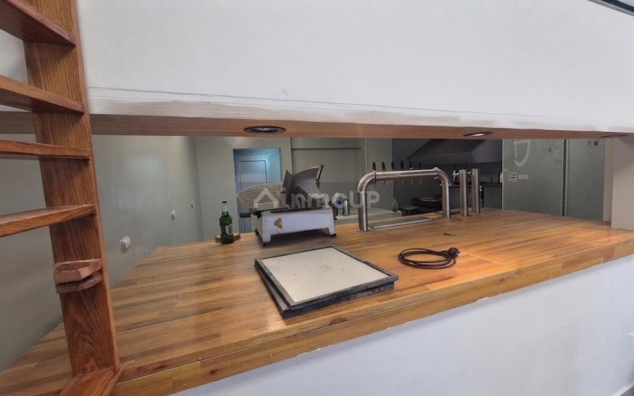 Local Comercial en Alquiler en Rosario, Santa Fe