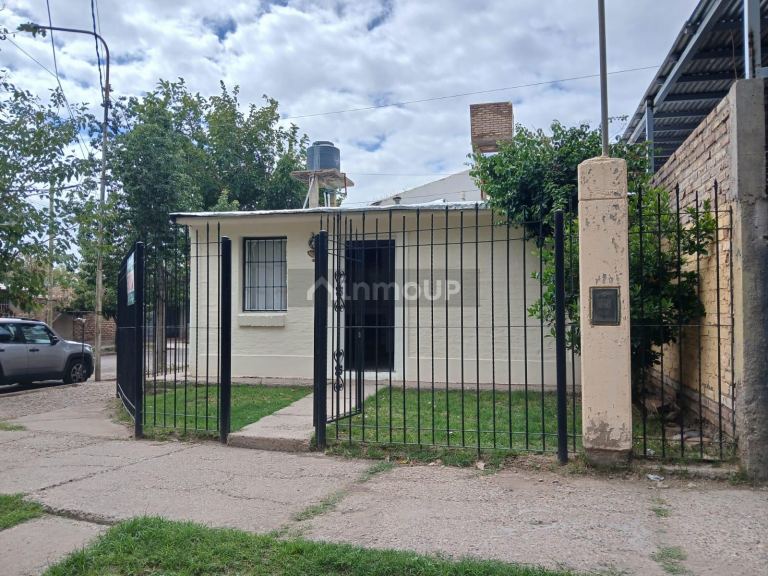 Casa en Venta en Guaymallen, Mendoza