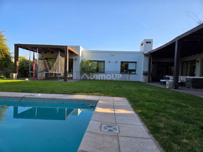 Casa en Venta en Lujan de Cuyo, Mendoza