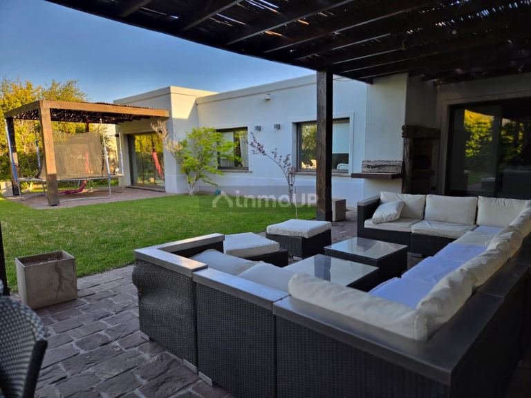 Casa en Venta en Lujan de Cuyo, Mendoza