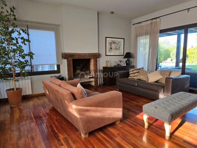 Casa en Venta en Lujan de Cuyo, Mendoza