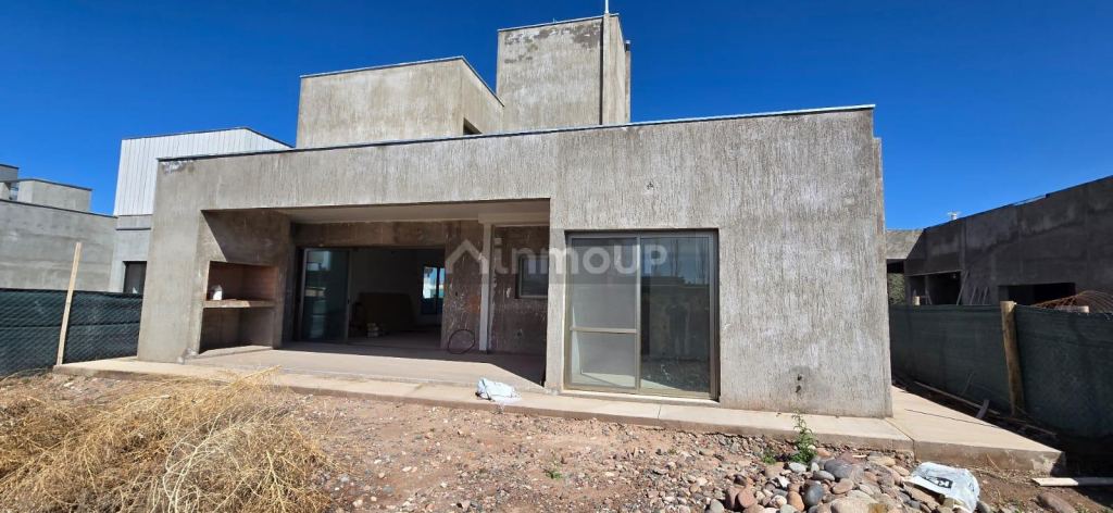 Casa en Venta en Maipu, Mendoza