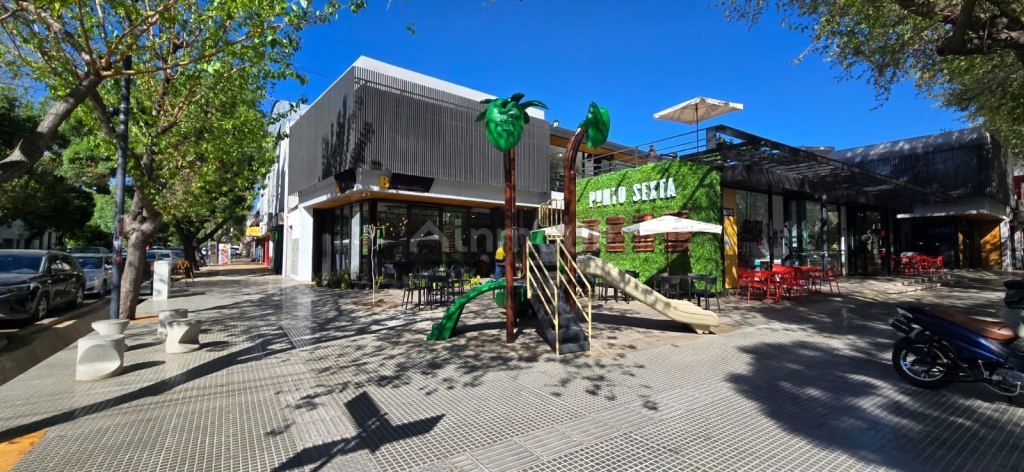Local Comercial en Venta en Capital, Mendoza