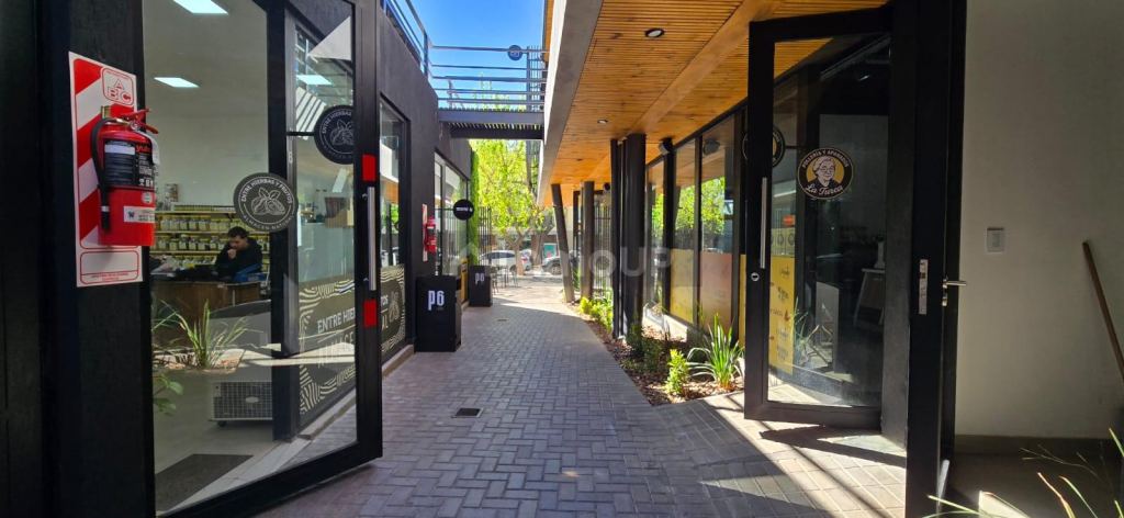 Local Comercial en Venta en Capital, Mendoza
