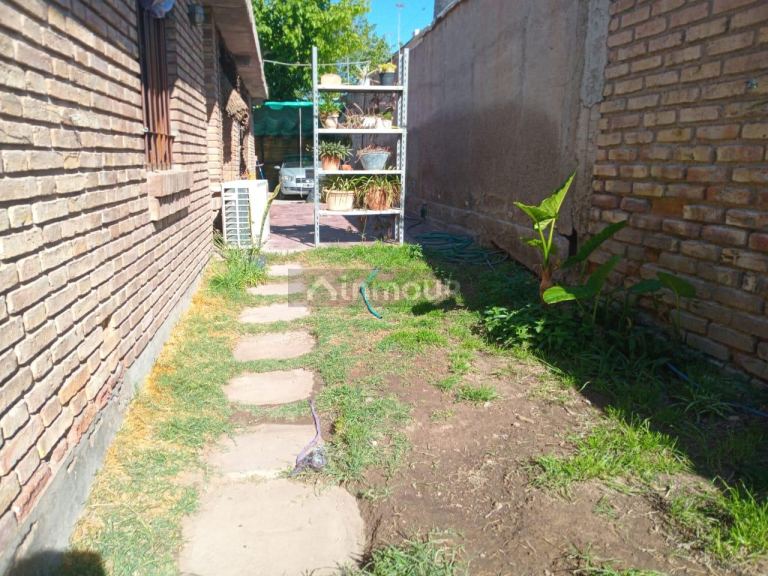 Casa en Venta en Guaymallen, Mendoza