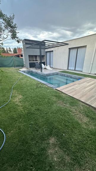 Casa en Venta en Maipu, Mendoza