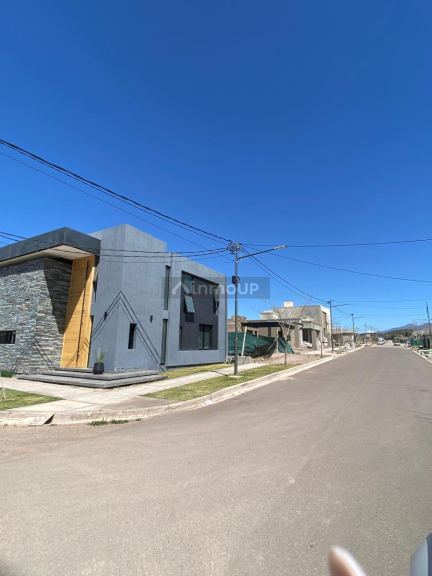 Casa en Venta en Godoy Cruz, Mendoza