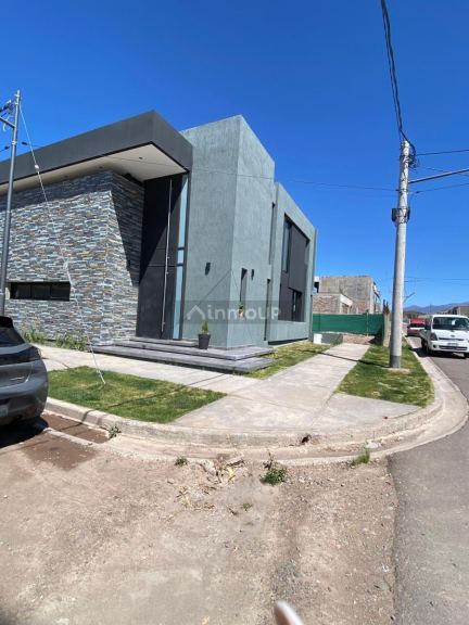 Casa en Venta en Godoy Cruz, Mendoza
