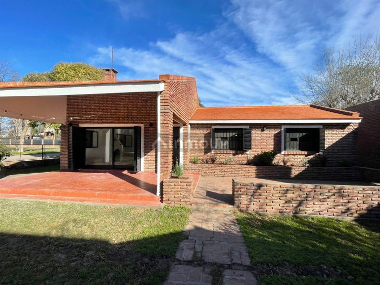 Casa en Venta en Funes, Santa Fe - USD 245.000 | Inmoup - 10