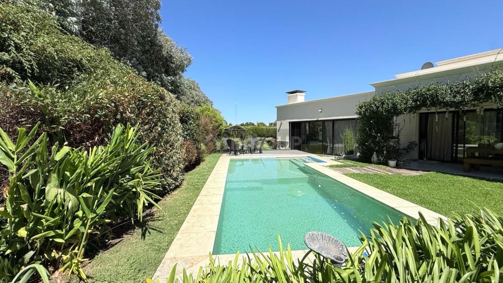 Casa en Venta en Mar del Plata, Buenos Aires Costa Atlantica