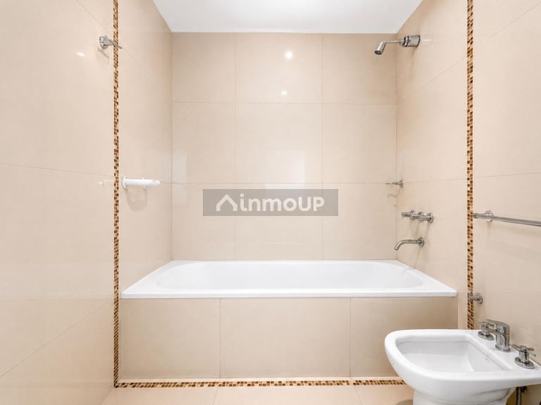 Departamento en Alquiler en Mar del Plata, Buenos Aires Interior - USD 1.300 | Inmoup - 12