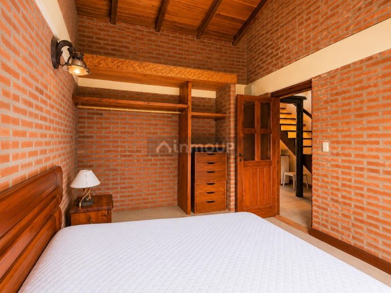Casa en Venta en Mar del Plata, Buenos Aires Costa Atlantica - USD 180.000 | Inmoup - 16