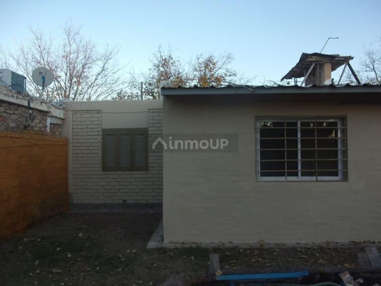 Casa en Venta en La Paz, Mendoza