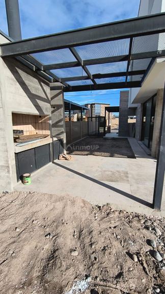 Casa en Alquiler en Lujan de Cuyo, Mendoza