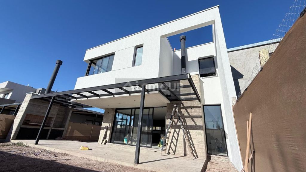 Casa en Alquiler en Lujan de Cuyo, Mendoza