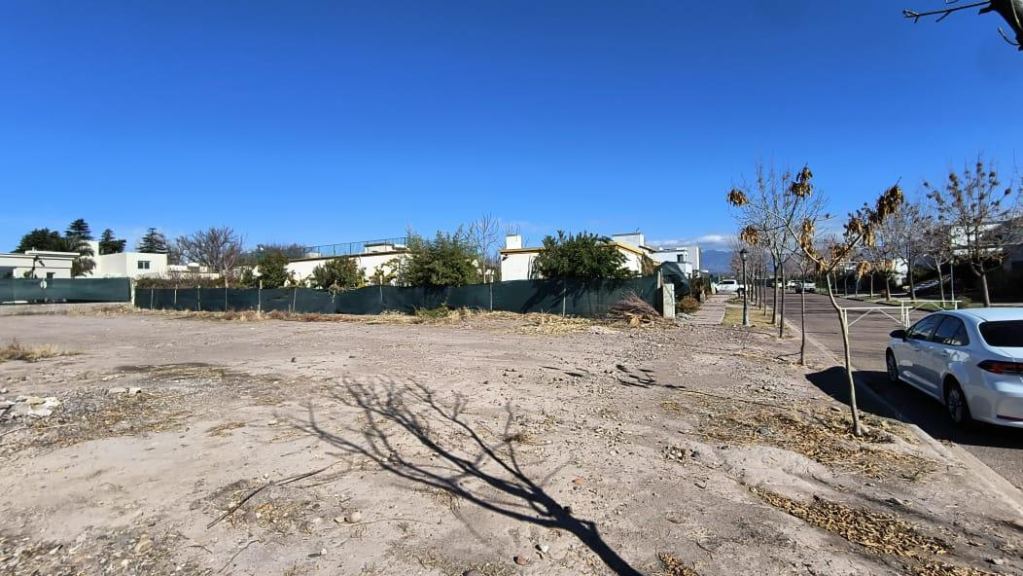 Lote en Venta en Maipu, Mendoza