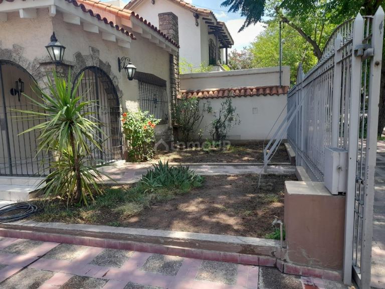 Casa en Alquiler en Capital, Mendoza