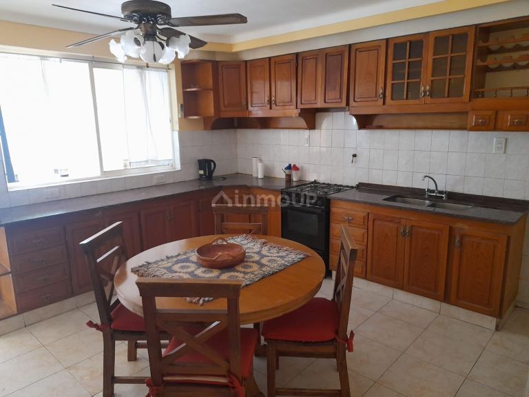Casa en Alquiler en Capital, Mendoza