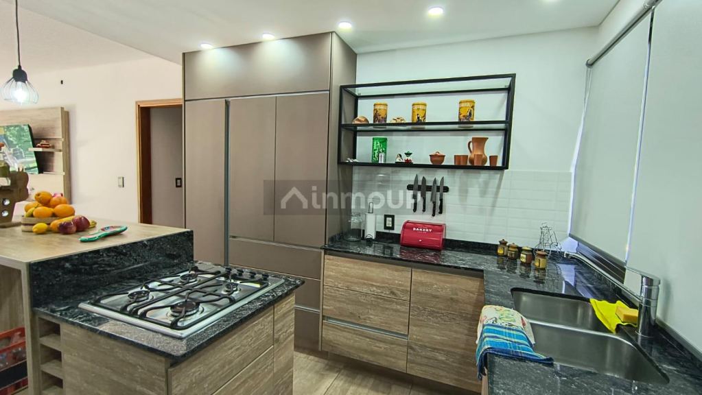 Casa en Venta en Maipu, Mendoza