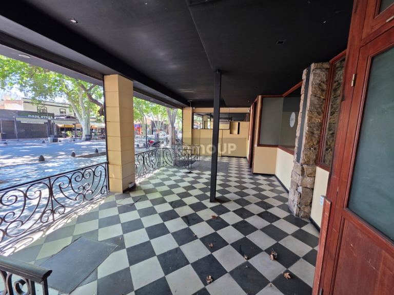 Local Comercial en Alquiler en Capital, Mendoza
