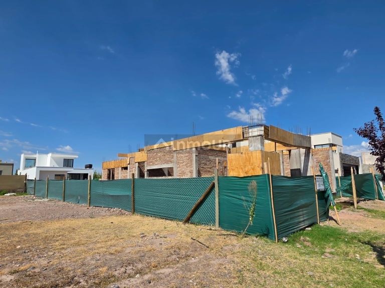 Casa en Venta en Lujan de Cuyo, Mendoza