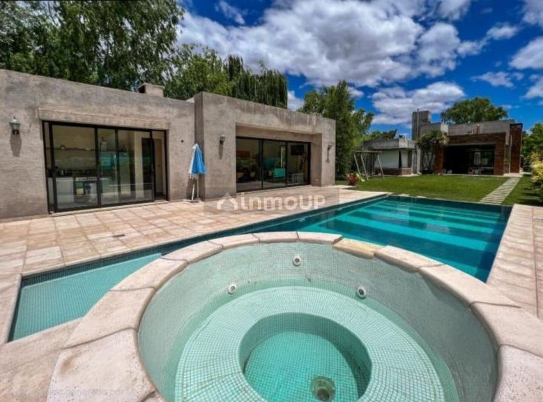 Casa en Venta en Lujan de Cuyo, Mendoza