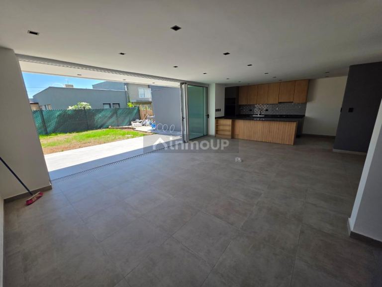 Casa en Alquiler en Lujan de Cuyo, Mendoza