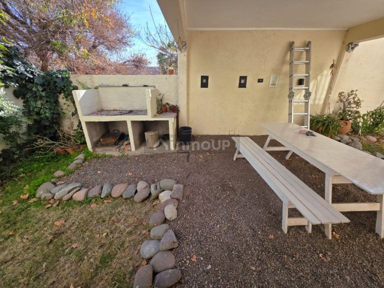 Duplex en Alquiler en Godoy Cruz, Mendoza