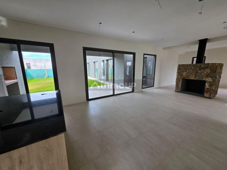 Casa en Venta en Lujan de Cuyo, Mendoza - USD 310.000 | Inmoup - 8