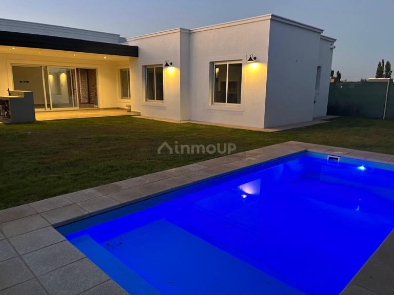 Casa en Alquiler en Lujan de Cuyo, Mendoza