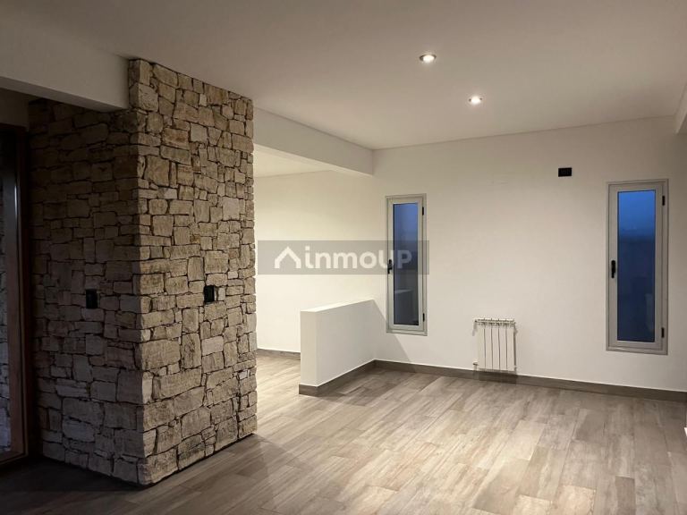 Casa en Alquiler en Lujan de Cuyo, Mendoza