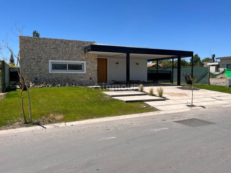 Casa en Alquiler en Lujan de Cuyo, Mendoza