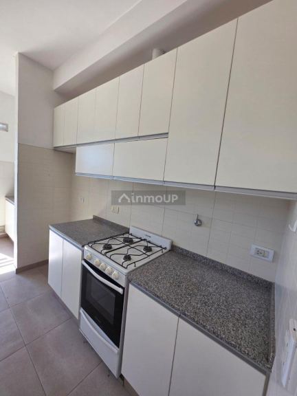 Casa en Alquiler en Lujan de Cuyo, Mendoza - USD 1.400 | Inmoup - 6